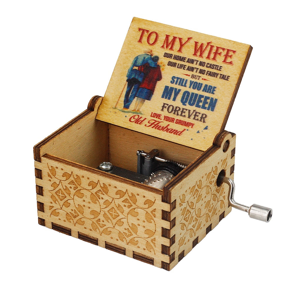 Carillon Queen a manovella in legno caldo Tema Bohemian Rhapsody Love Dad Love Mom You Are Our Sunshine compleanno Regalo di Natale - Gufetto Brand