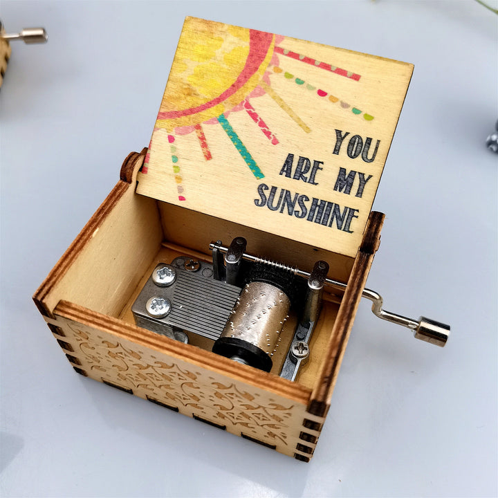 Carillon con intaglio del legno e stampa a colori per bella moglie figlia/figlio regalo di festa regalo di Natale tu sei la mia musica del sole - Gufetto Brand