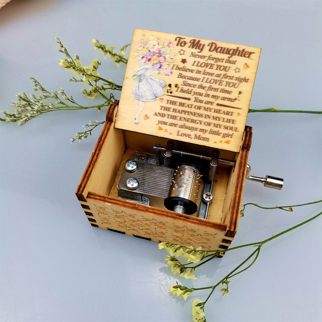 Carillon con intaglio del legno e stampa a colori per bella moglie figlia/figlio regalo di festa regalo di Natale tu sei la mia musica del sole - Gufetto Brand