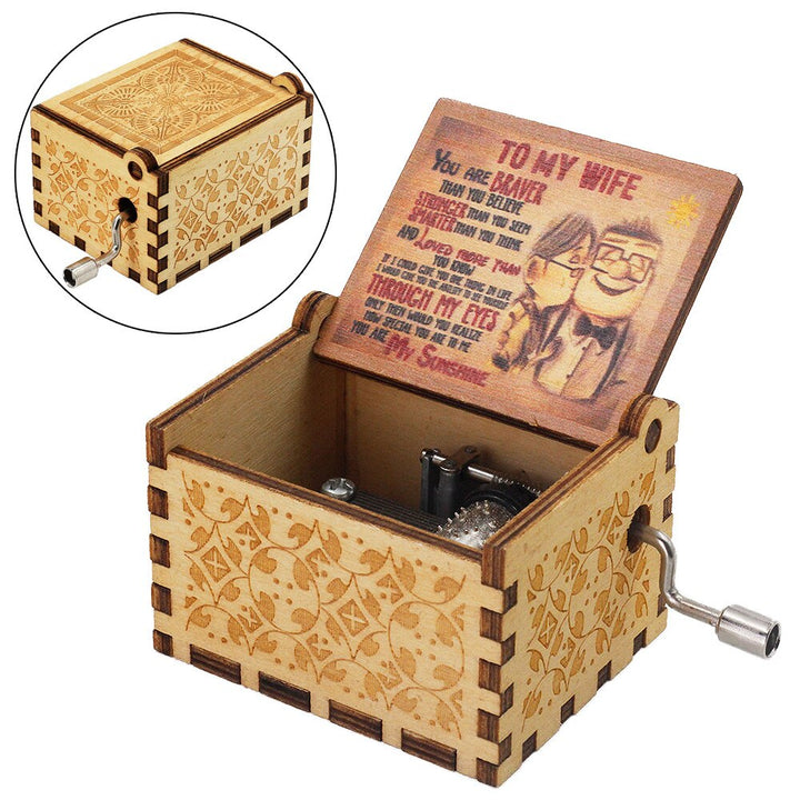 Carillon Queen a manovella in legno caldo Tema Bohemian Rhapsody Love Dad Love Mom You Are Our Sunshine compleanno Regalo di Natale - Gufetto Brand