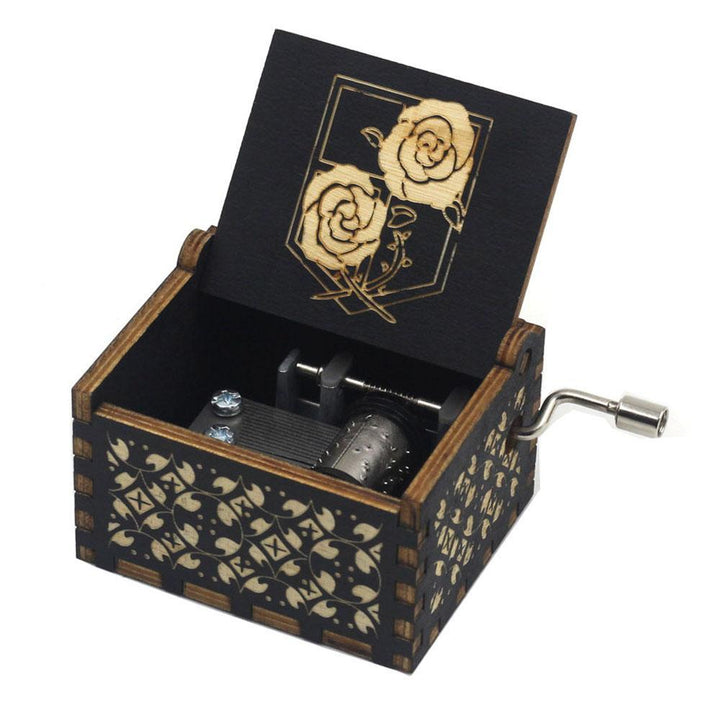 New Attack on Titan Queen Music Box Manovelle in legno intagliato antico Power Game Crossing Rainbow Regali di compleanno di Natale - Gufetto Brand