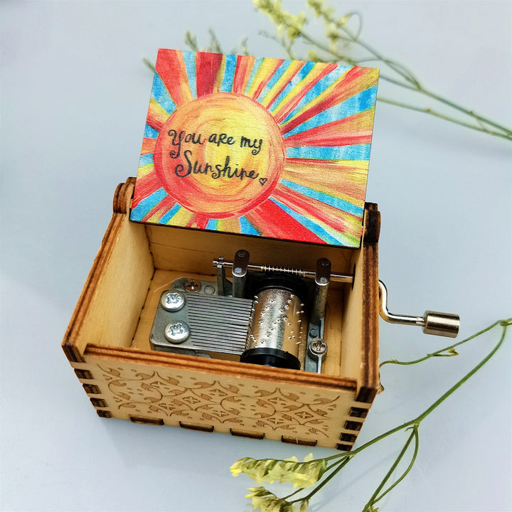 Carillon con intaglio del legno e stampa a colori per bella moglie figlia/figlio regalo di festa regalo di Natale tu sei la mia musica del sole - Gufetto Brand