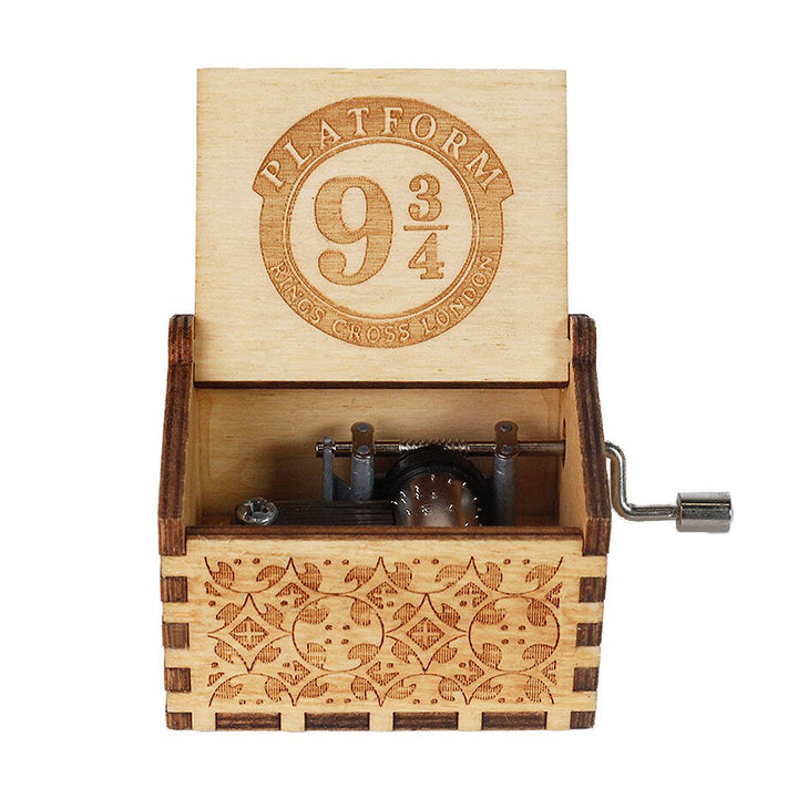 Dragon Ball Carillon a manovella in legno Davy Jones Musik Cajas De Musica Snowball Jack Sparrow Regalo di Natale - Gufetto Brand