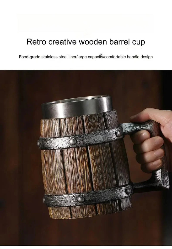 Bicchiere isolato progettato con canna di legno, tazza da viaggio in acciaio inossidabile da 20 once per birra, caffè e bevande fredde
