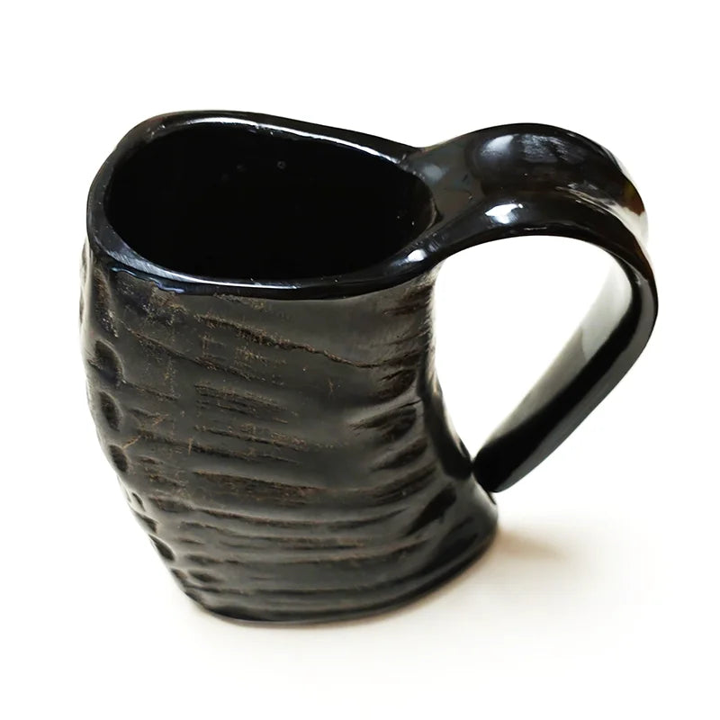 Calda tazza in corno vichingo con manico in corno