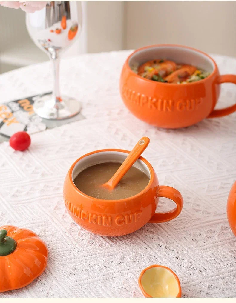 Tazza di zucca in ceramica