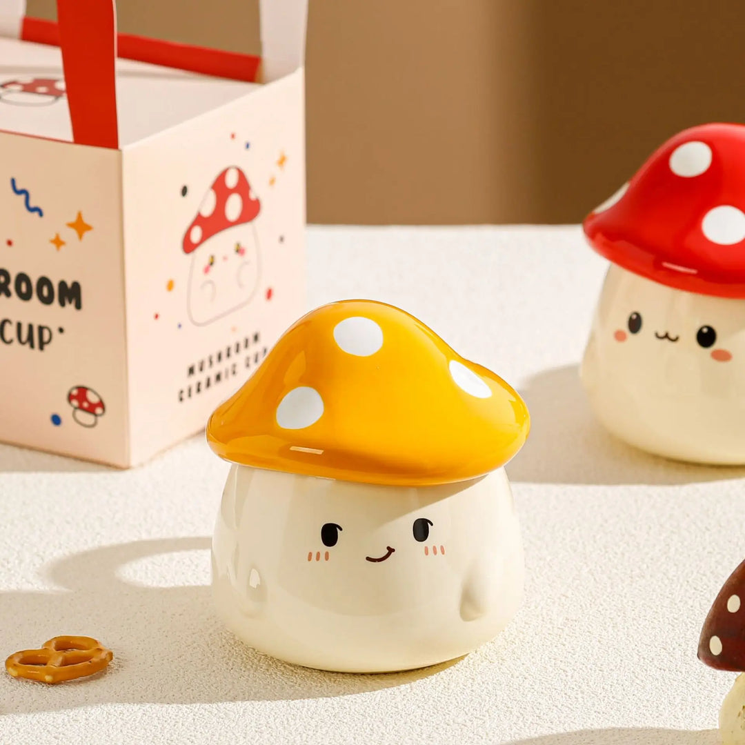 Tazza in ceramica a fungo con coperchio