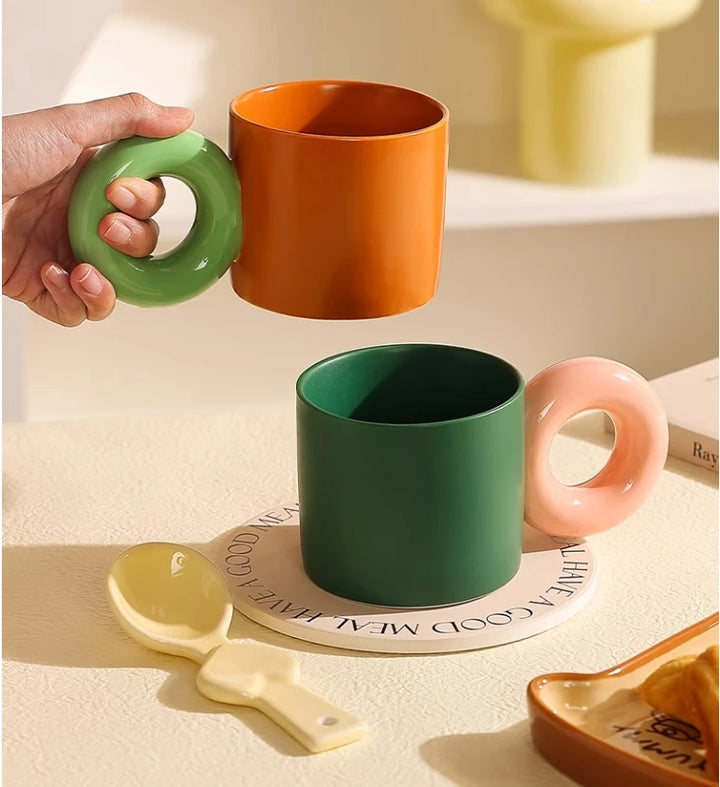 Tazza da 350 ml con manico rotondo grande