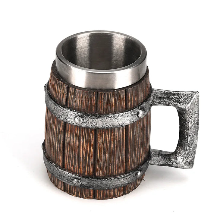 Bicchiere isolato progettato con canna di legno, tazza da viaggio in acciaio inossidabile da 20 once per birra, caffè e bevande fredde
