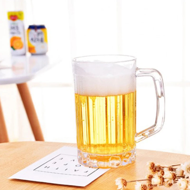 Boccale di birra trasparente da 500 ml in plastica infrangibile