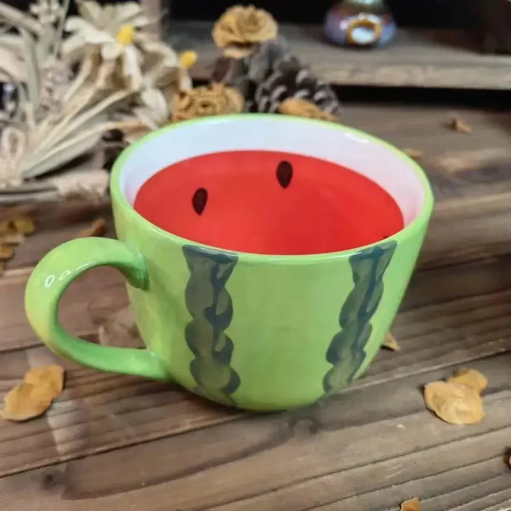 Tazza creativa con anguria rossa