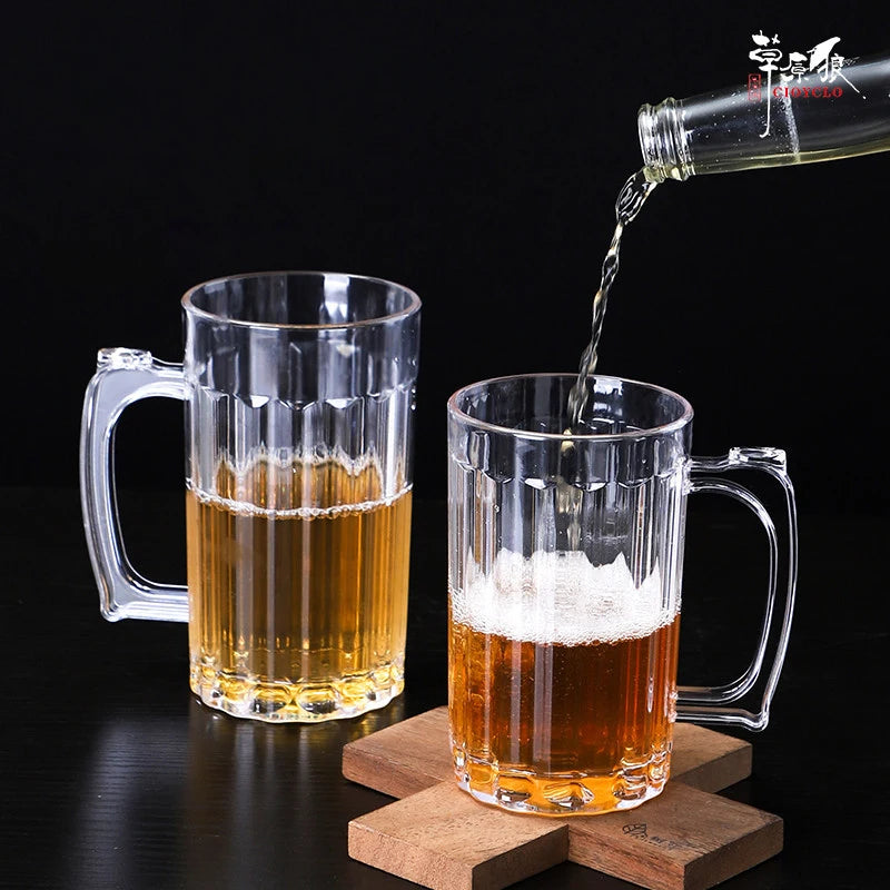 Boccale di birra trasparente da 500 ml in plastica infrangibile
